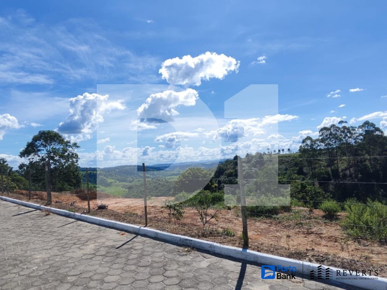 Imagem do imóvel Costa Rica - Eunápolis/BA - Terreno - 619,63 m²