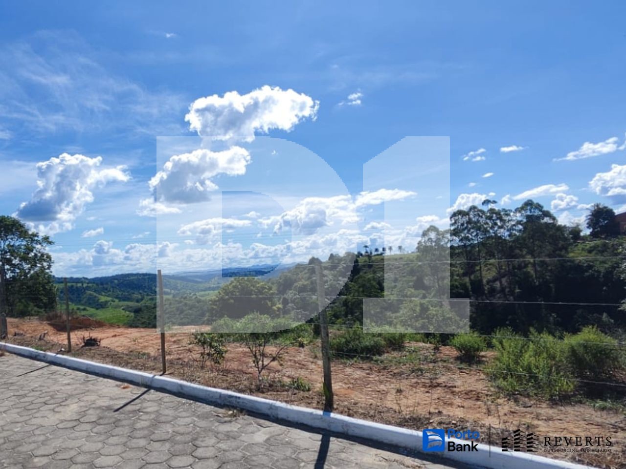 Imagem do imóvel Costa Rica - Eunápolis/BA - Terreno Urbano - 1.960,00 m²
