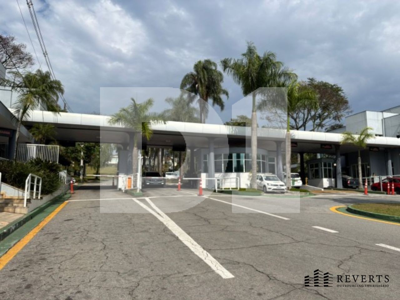 Imagem do imóvel Alphaville Res. Quatro - Santana de Parnaíba/SP - Casa em Condomínio - 299,80 m² (a.c.) e 360 m² (a.t.)